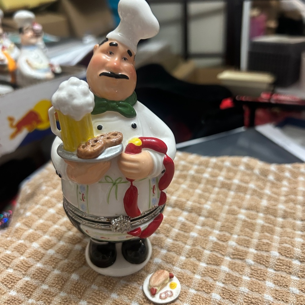 7 Vintage Ceramic Chef Hinged Trinket Boxes Complete set – 1990’s Collectibles - Picture 9 of 13